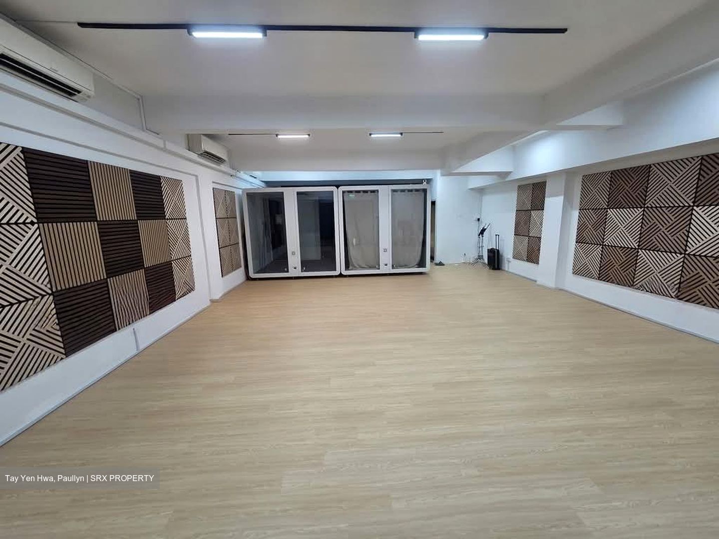 JK Building (D21), Shop House #579584491